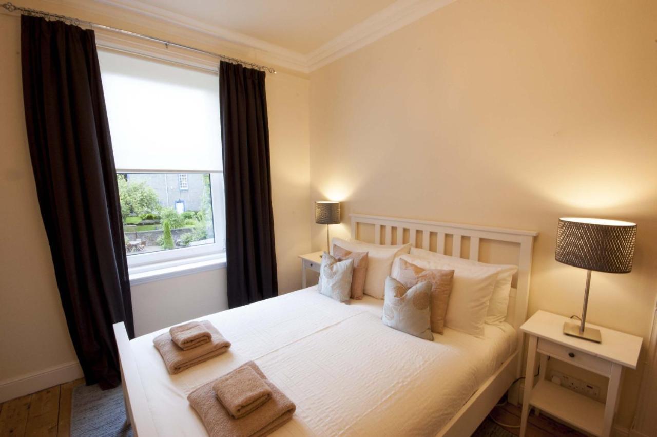 Pear Tree House Villa Stirling Esterno foto