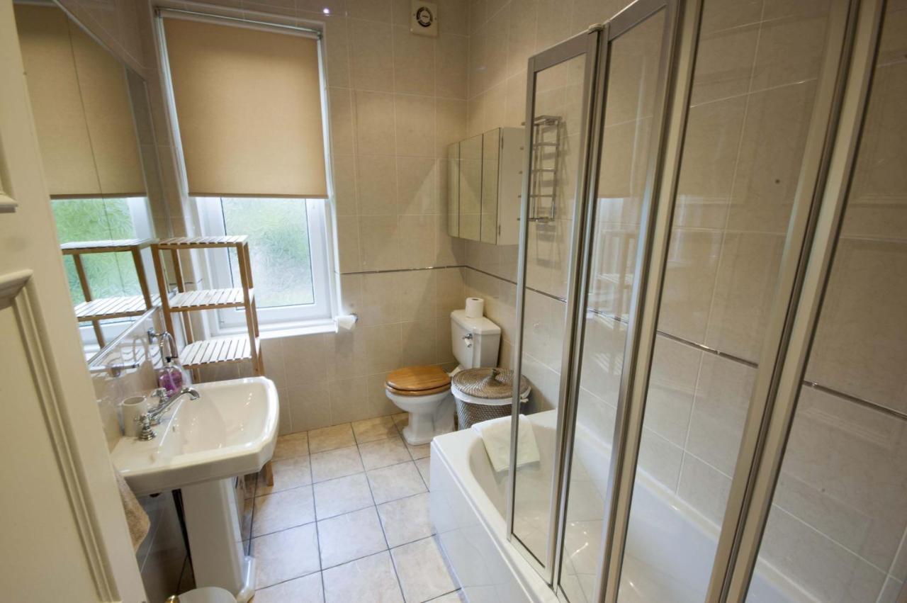 Pear Tree House Villa Stirling Esterno foto