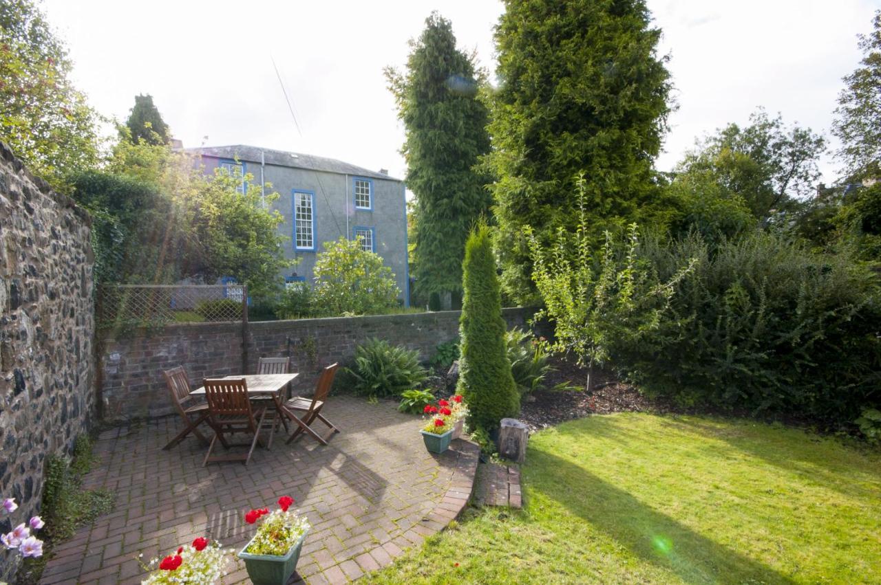 Pear Tree House Villa Stirling Esterno foto